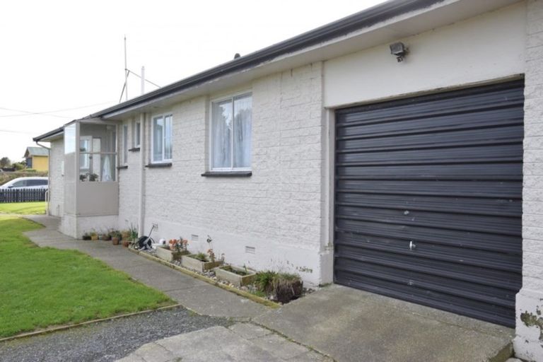 Photo of property in 1 Avon Road, Clifton, Invercargill, 9812