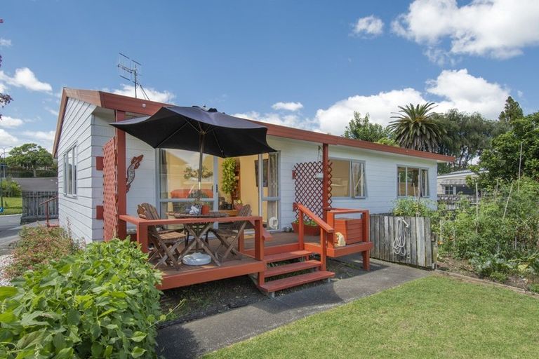 Photo of property in 93a Welcome Bay Road, Welcome Bay, Tauranga, 3112
