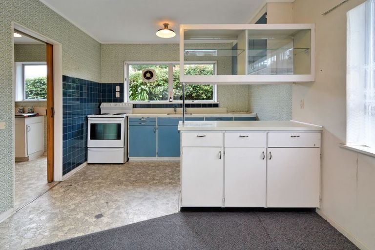 Photo of property in 1/58 Glengarry Road, Glen Eden, Auckland, 0602