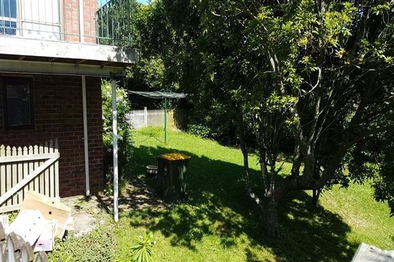 Photo of property in 14 Litten Road, Cockle Bay, Auckland, 2014