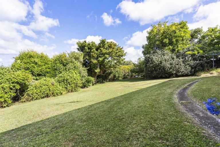 Photo of property in 57 Parkhill Road, Mellons Bay, Auckland, 2014