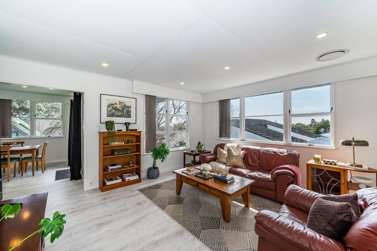 Photo of property in 86a Winara Avenue, Waikanae, 5036