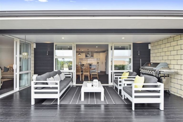 Photo of property in 9 Jack Rise, Grandview Heights, Hamilton, 3200