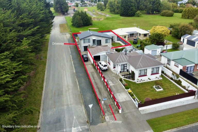 Photo of property in 77 Nichol Street, Heidelberg, Invercargill, 9812