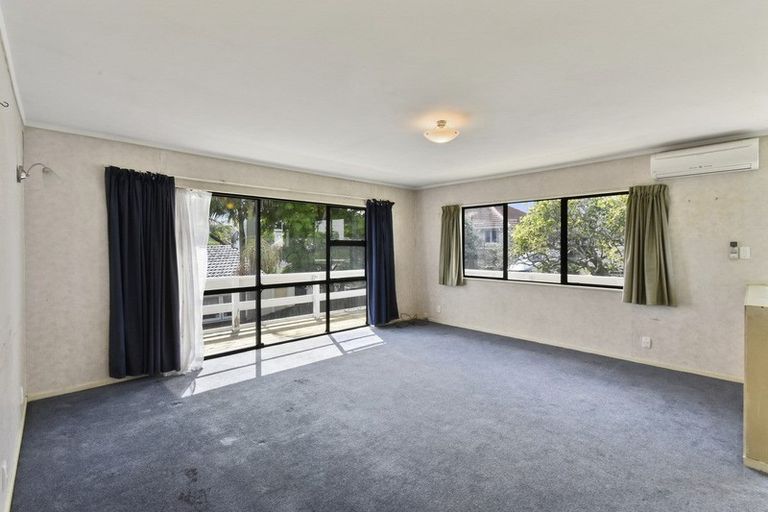 Photo of property in 2/7 Duke Street, Papakura, 2110