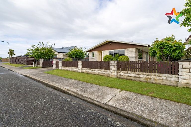 Photo of property in 63 Wye Street, Newfield, Invercargill, 9812