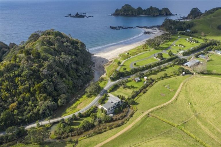 Photo of property in 231 Rockell Road, Whananaki, Hikurangi, 0181