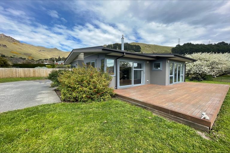 Photo of property in 28 Horotane Valley Road, Heathcote Valley, Christchurch, 8022