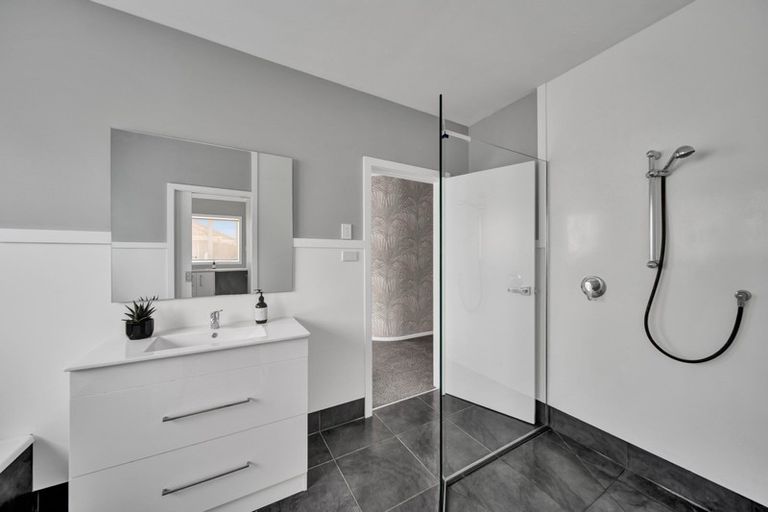 Photo of property in 11 Pembroke Road, Stratford, 4332