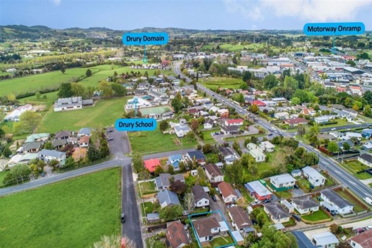 Photo of property in 2/21 Murray Street, Drury, 2113