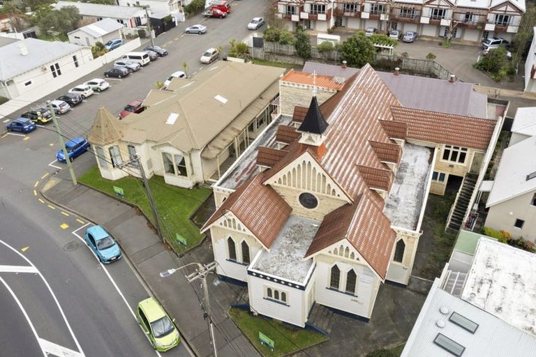 Photo of property in 44 Kilbirnie Crescent, Kilbirnie, Wellington, 6022