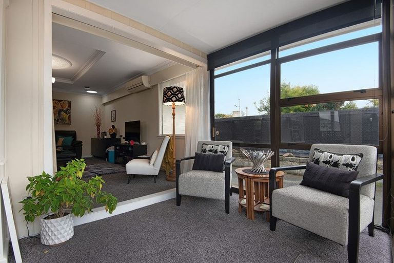 Photo of property in 3 Sutherland Crescent, Westbrook, Palmerston North, 4412