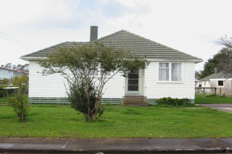 Photo of property in 4 Clarkson Crescent, Otara, Auckland, 2023