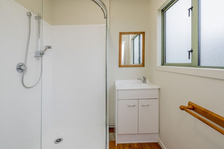 Photo of property in 141a Bartholomew Road, Levin, 5510