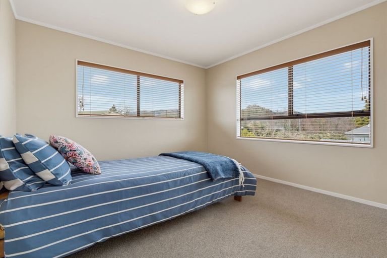 Photo of property in 1 Te Ana Place, Lynmore, Rotorua, 3010