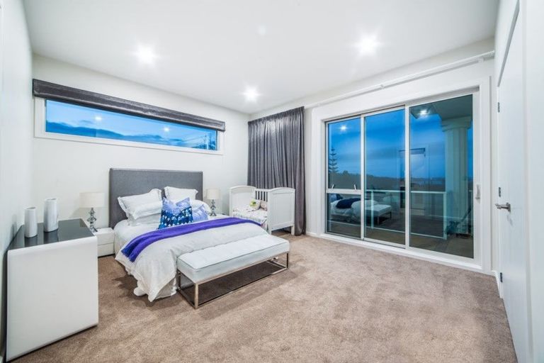 Photo of property in 64 Okura River Road, Okura, Albany, 0792