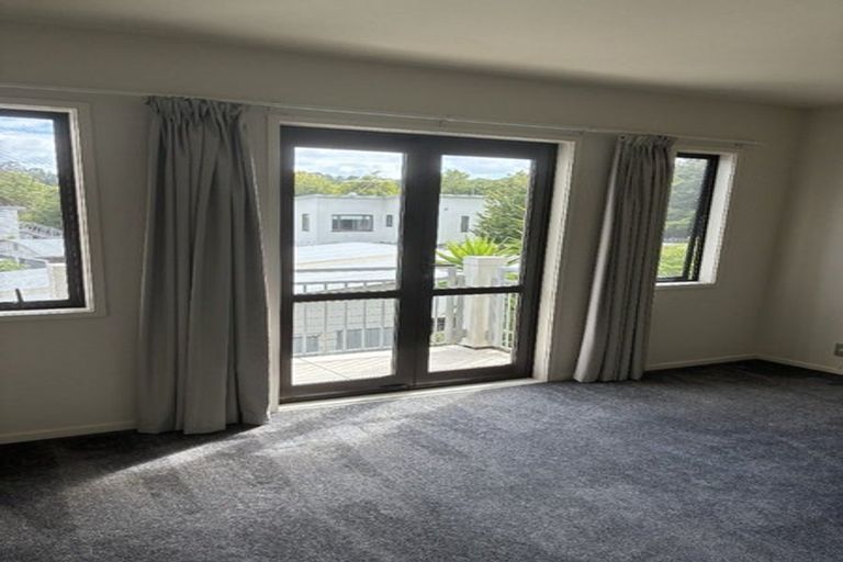 Photo of property in The Grange, 7/92 Bush Road, Albany, Auckland, 0632