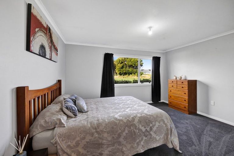 Photo of property in 1288 Normanby Road, Manaia, Hawera, 4678