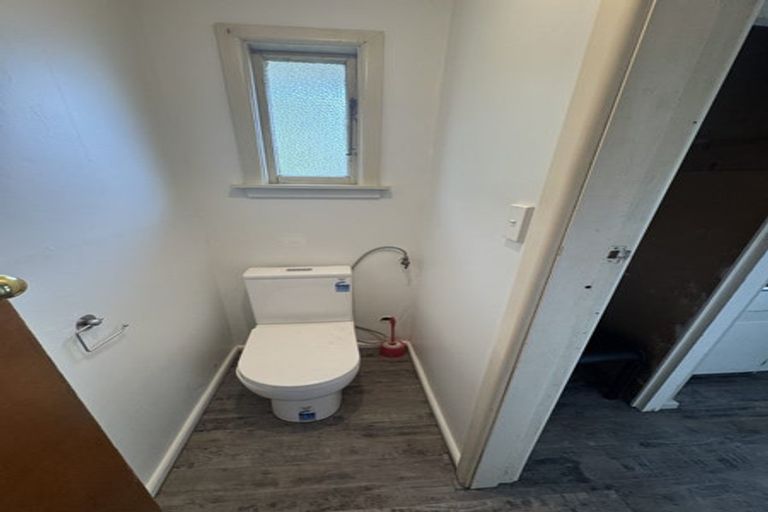 Photo of property in 4 Gladson Avenue, Sockburn, Christchurch, 8042