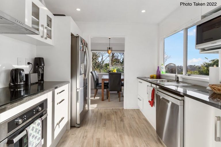 Photo of property in 1/83 Manuka Road, Bayview, Auckland, 0629