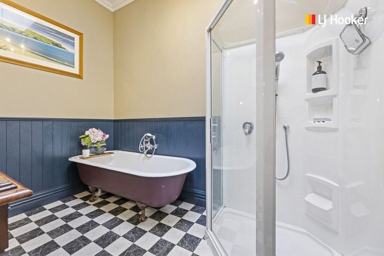 Photo of property in 19 Middleton Road, Kew, Dunedin, 9012