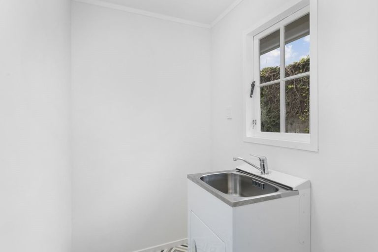 Photo of property in 45 Park Road, Belmont, Lower Hutt, 5010