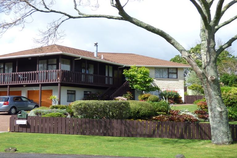 Photo of property in 31 Derrimore Heights, Clover Park, Auckland, 2019