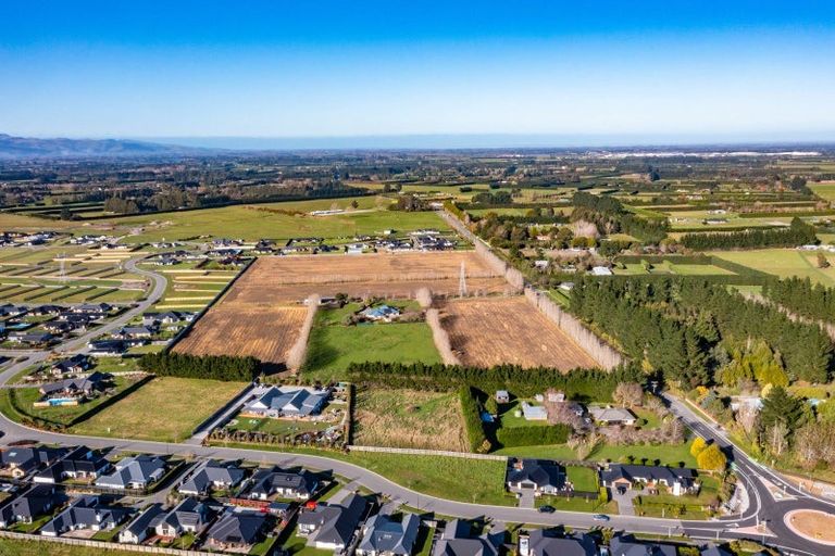 Photo of property in 664 Weedons Ross Road, West Melton, Christchurch, 7676