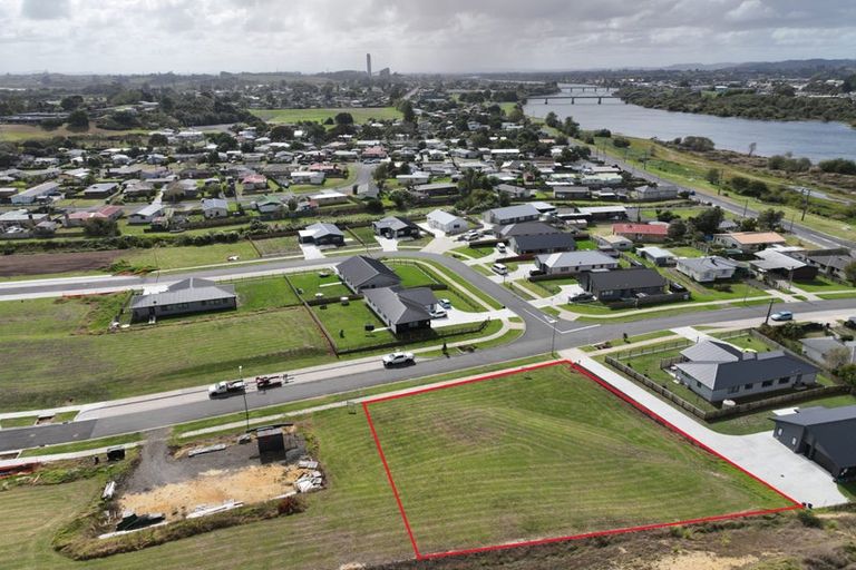 Photo of property in 9 Waugh Lane, Huntly, 3700