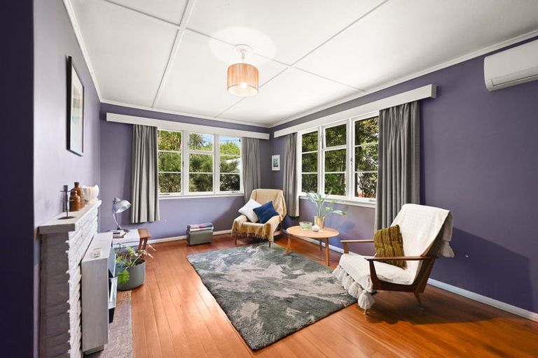 Photo of property in 12 Stokes Crescent, Maeroa, Hamilton, 3200