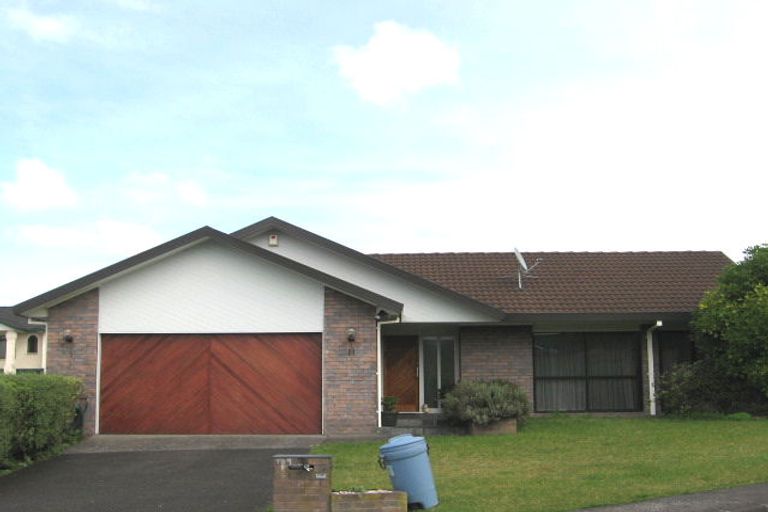 Photo of property in 11 Vintage Drive, Henderson, Auckland, 0612