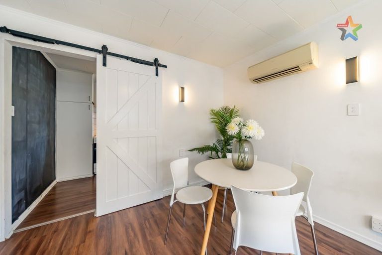 Photo of property in 2/43 Leighton Avenue, Waiwhetu, Lower Hutt, 5010