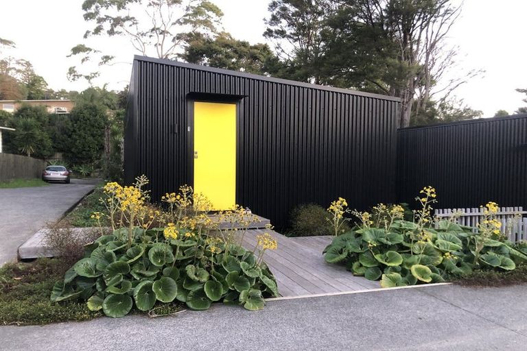 Photo of property in 131e Rosier Road, Glen Eden, Auckland, 0602