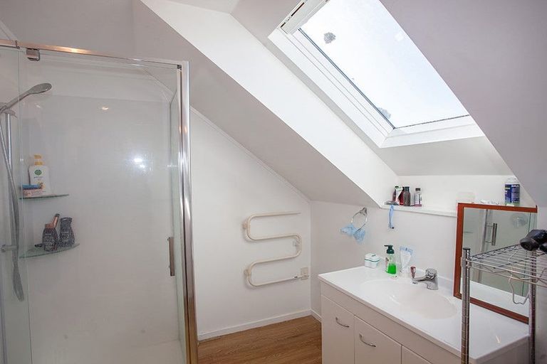 Photo of property in 8 Hamua Place, Waitara, 4320