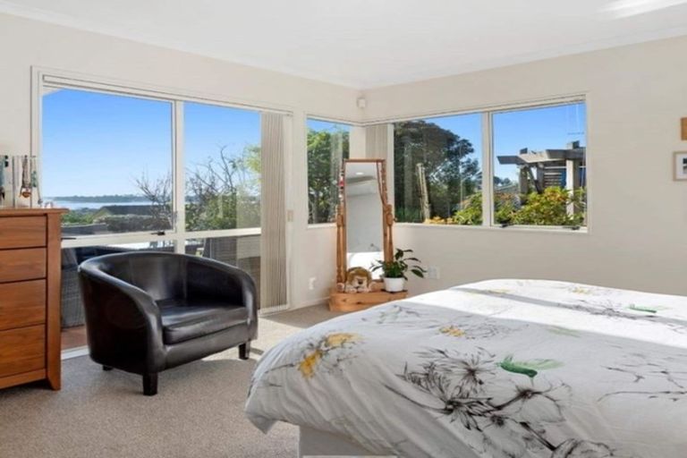 Photo of property in 27 Oteki Park Drive, Welcome Bay, Tauranga, 3112