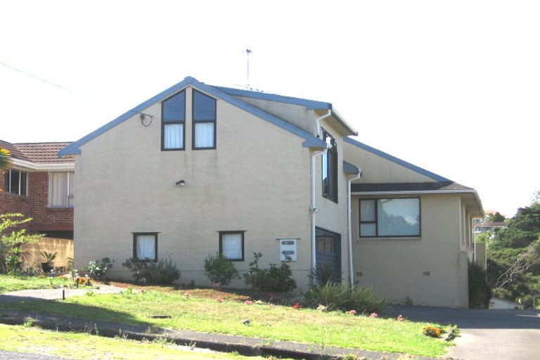 Photo of property in 14 Waratah Street, Birkenhead, Auckland, 0626
