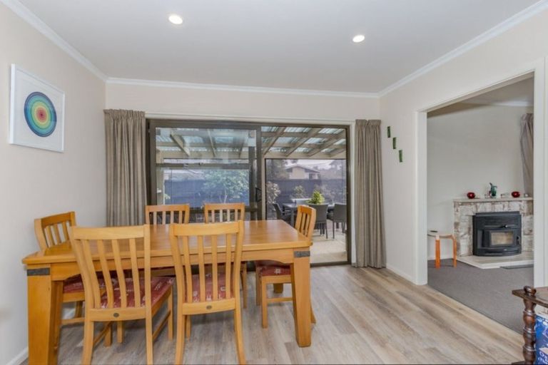 Photo of property in 132 Effingham Street, North New Brighton, Christchurch, 8083