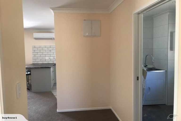 Photo of property in 133 Codlin Road, Waiuku, 2682