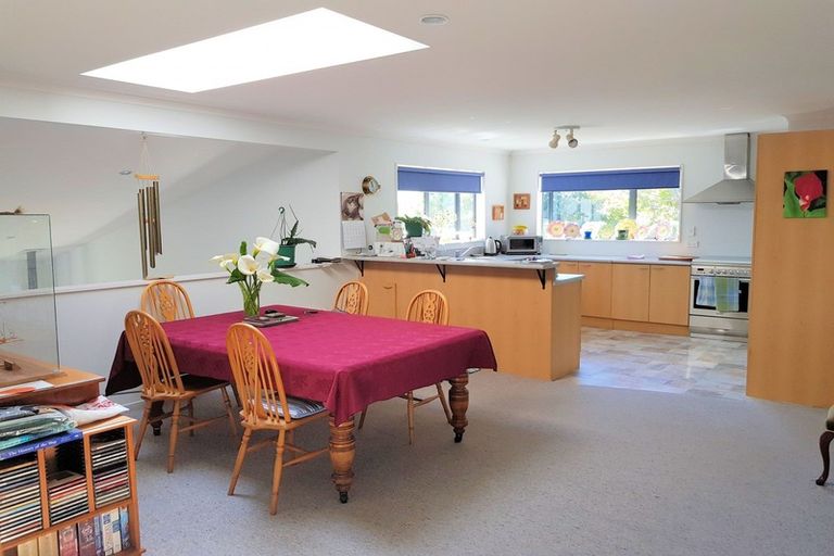 Photo of property in 17 Te Papau Crescent, Diamond Harbour, 8972