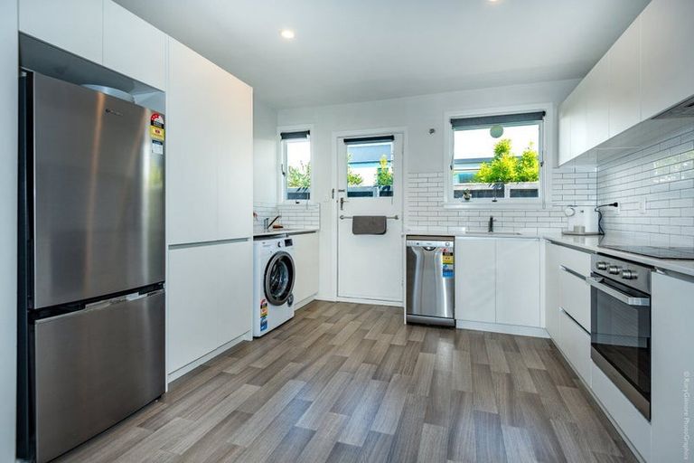 Photo of property in 2/76 Bishop Street, St Albans, Christchurch, 8014