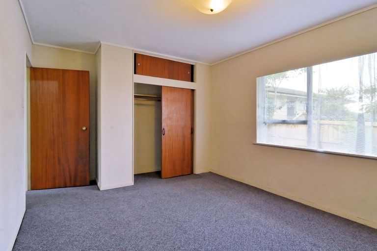 Photo of property in 1/58 Glengarry Road, Glen Eden, Auckland, 0602