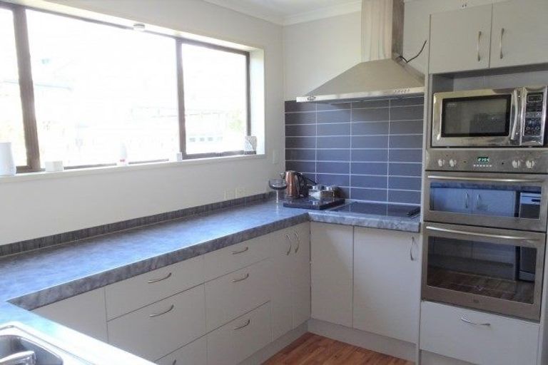 Photo of property in 2 Stanton Crescent, Karoro, Greymouth, 7805