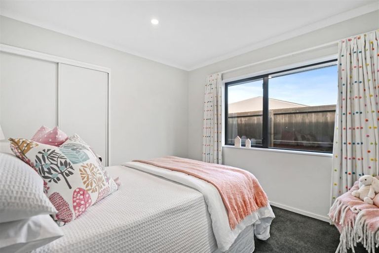 Photo of property in 7 Teagarden Close, Mairehau, Christchurch, 8052