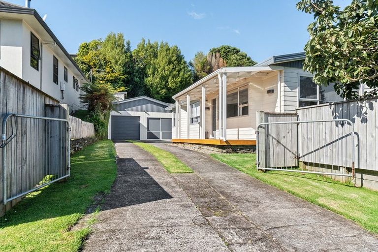 Photo of property in 4 Puketotara Street, Highlands Park, New Plymouth, 4312