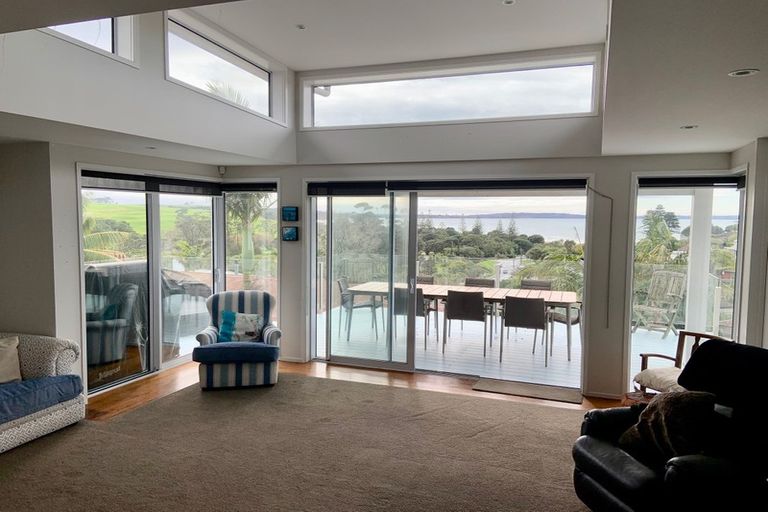 Photo of property in 1007a Beach Road, Torbay, Auckland, 0630