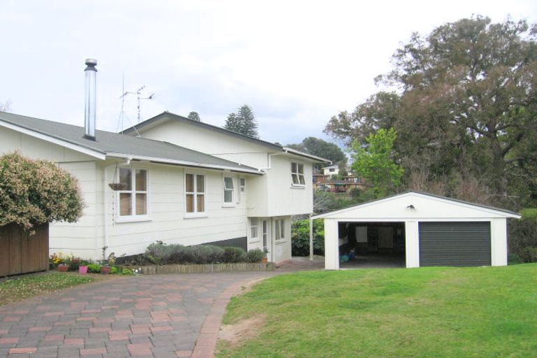 Photo of property in 25 Glenn Terrace, Otumoetai, Tauranga, 3110