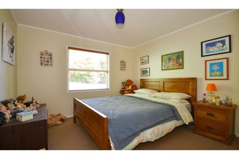 Photo of property in 66 Wiroa Road, Kerikeri, 0293