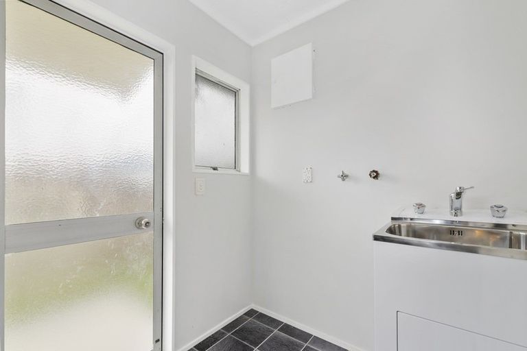 Photo of property in 89a Pohutukawa Drive, Owhata, Rotorua, 3010