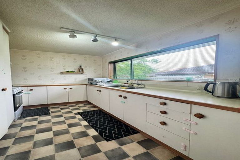 Photo of property in 8 Dreadon Avenue, Papatoetoe, Auckland, 2025