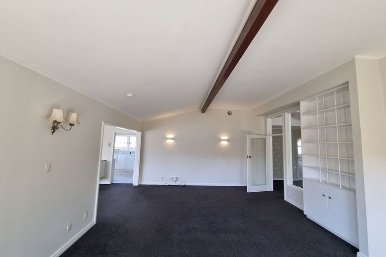 Photo of property in 51 Wai-iti Crescent, Woburn, Lower Hutt, 5010